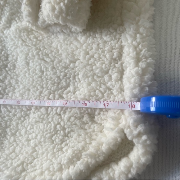 Fluffy Soft Off white Small Jacket Button Up With Collar for Woman - Picture 5 of 6